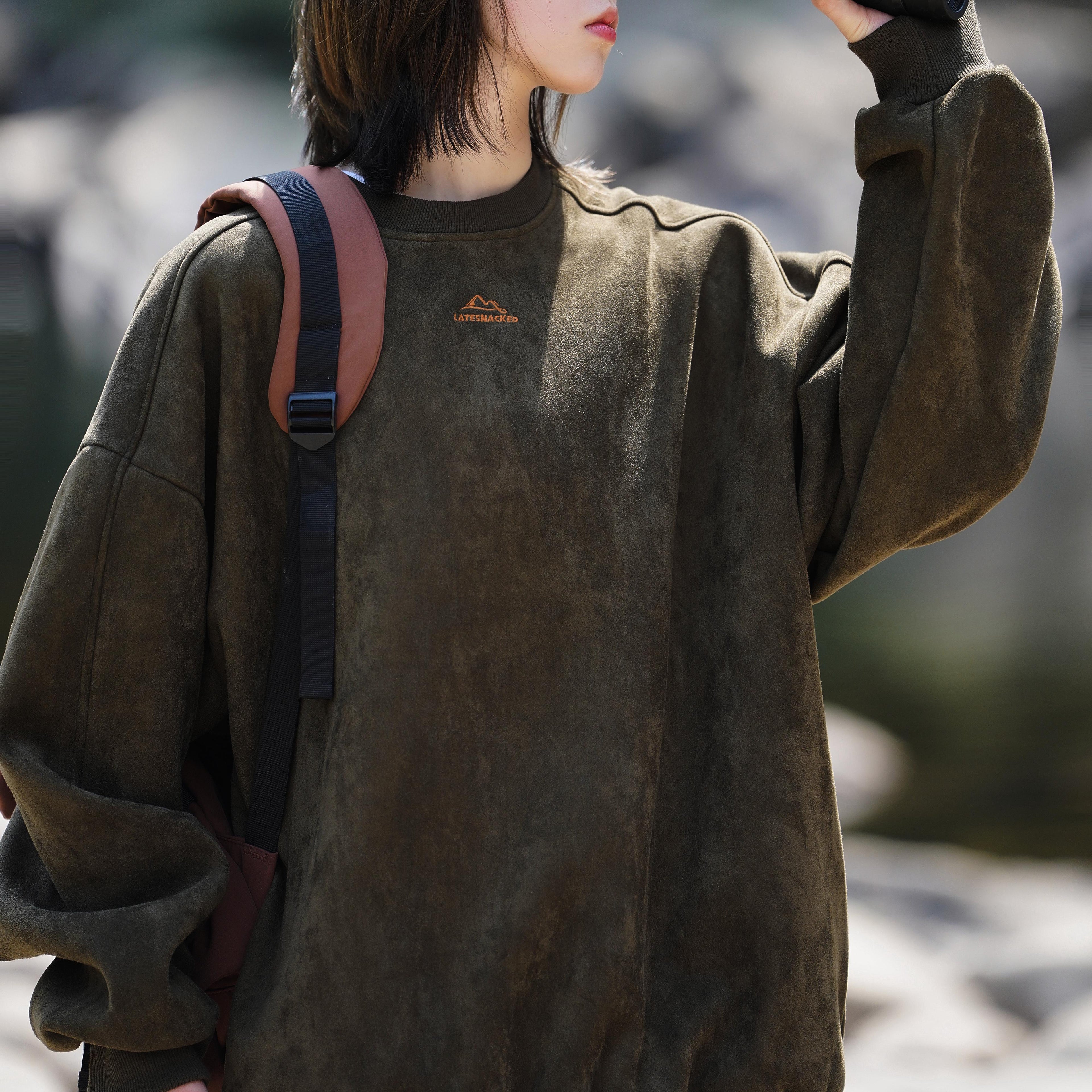 Vintage Mountain Logo Fleece Sweatshirt