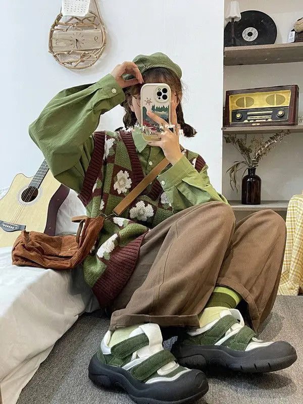 Retro Flower Grid Sweater Vest