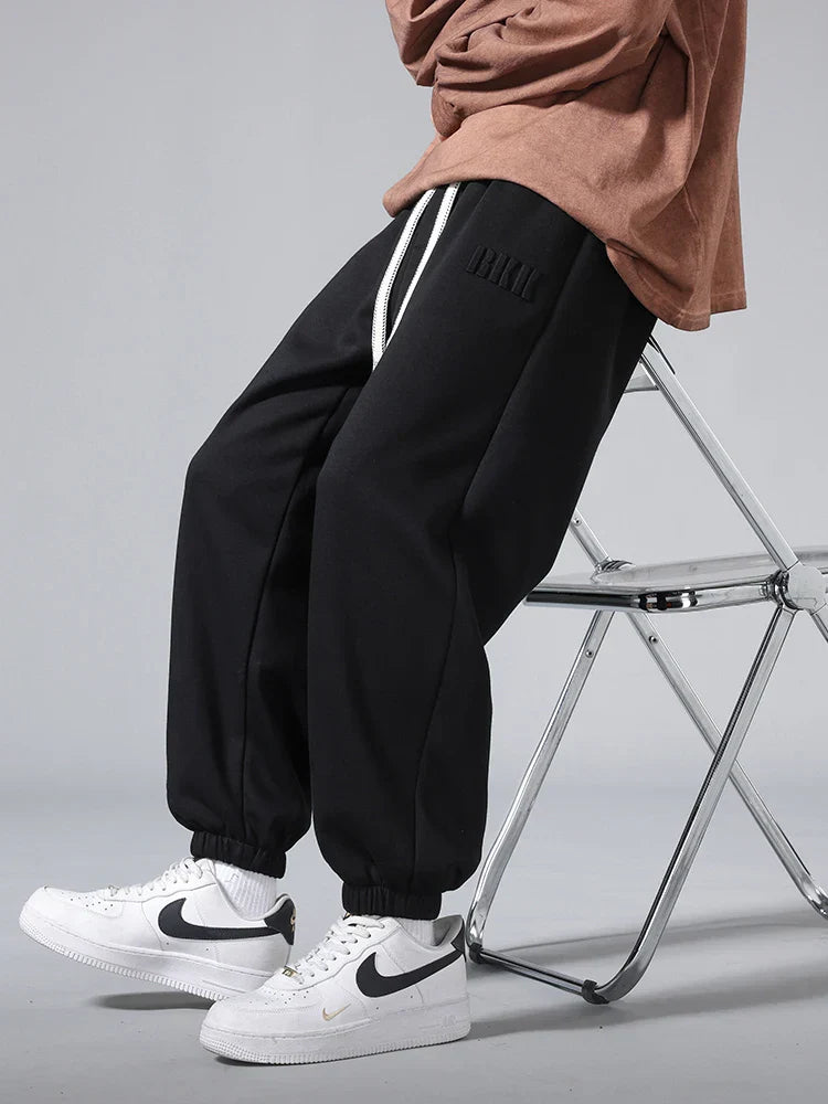 Model wearing the black Elastic Cuff Lounge Pants